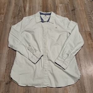 Tommy Hilfiger Classic Fit Long Sleeve Oxford Dress Shirt Light Pastel Green Wom